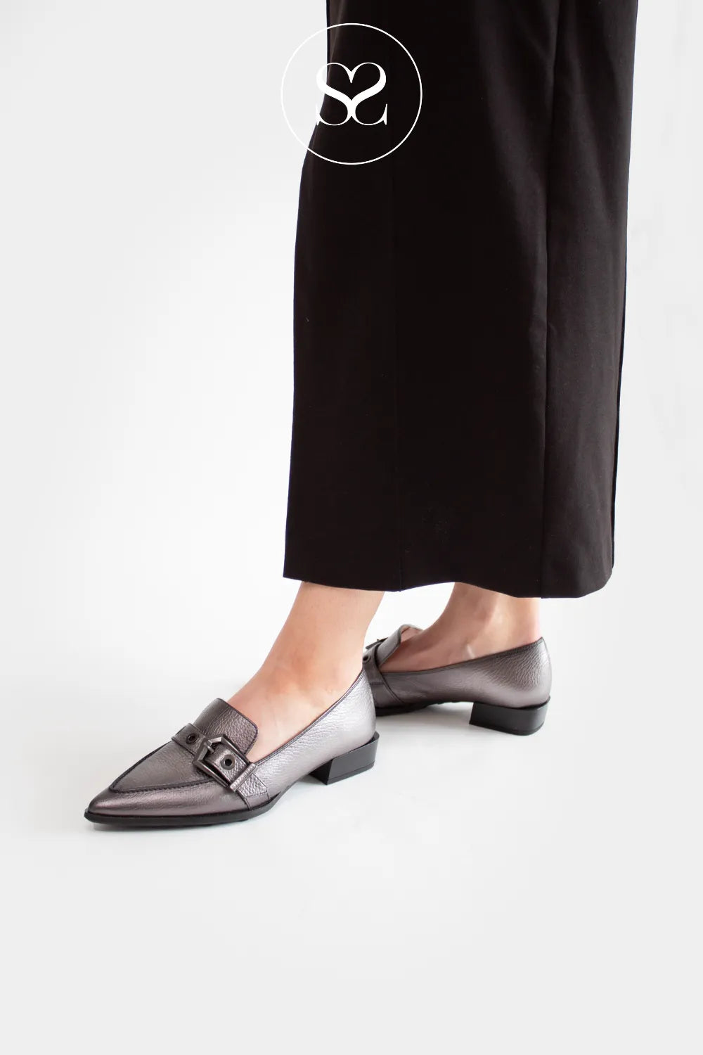 HISPANITAS PEWTER POINTED TOE BLOCK HEEL LOAFERS HI254262