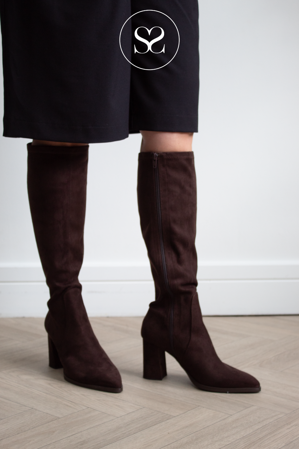 Wonders Brown Pointed Toe Heeled Knee High Boots - M-5441