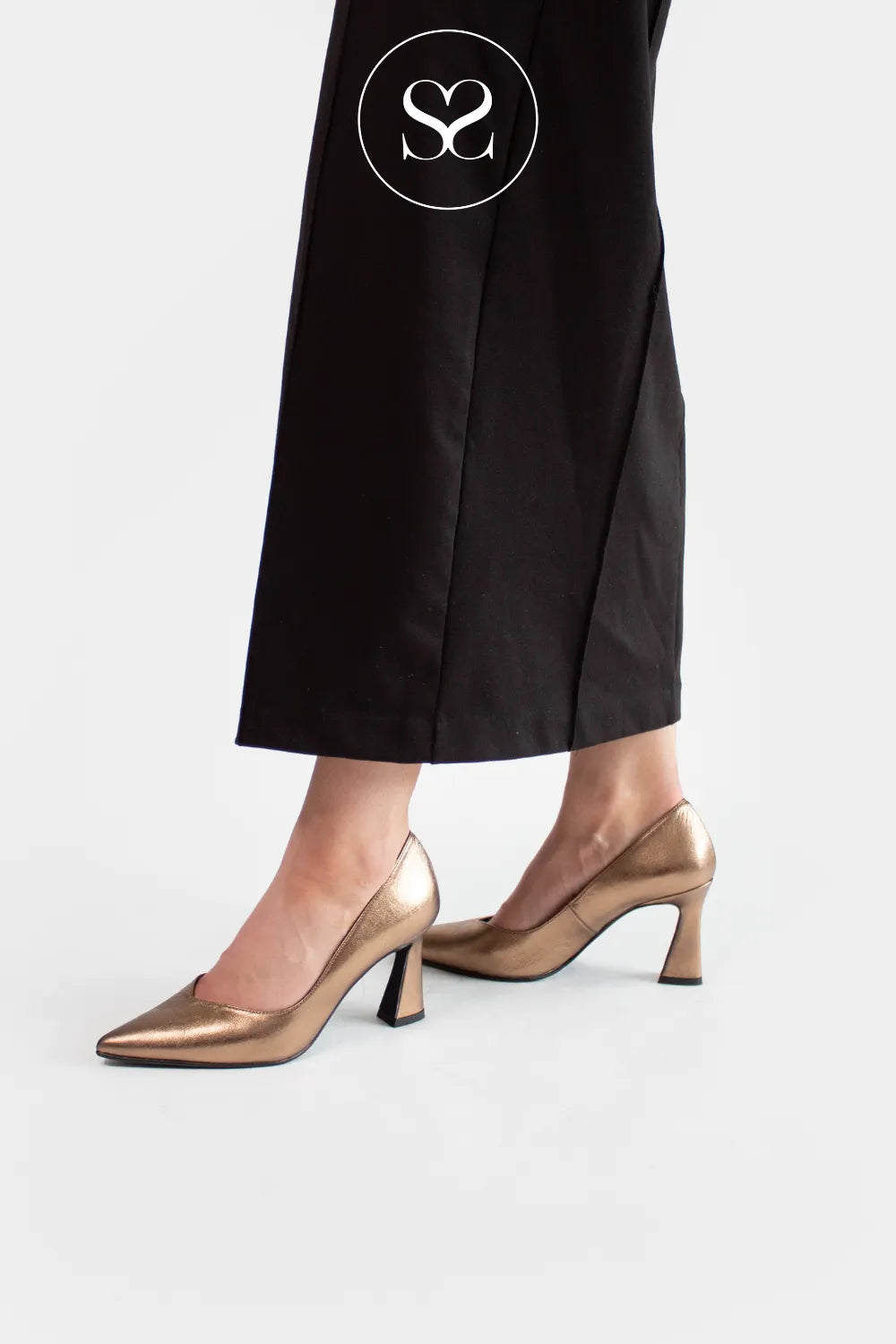 LODI BRONZE POINTED TOE FLARED HEEL COURT SHOES - RALINA