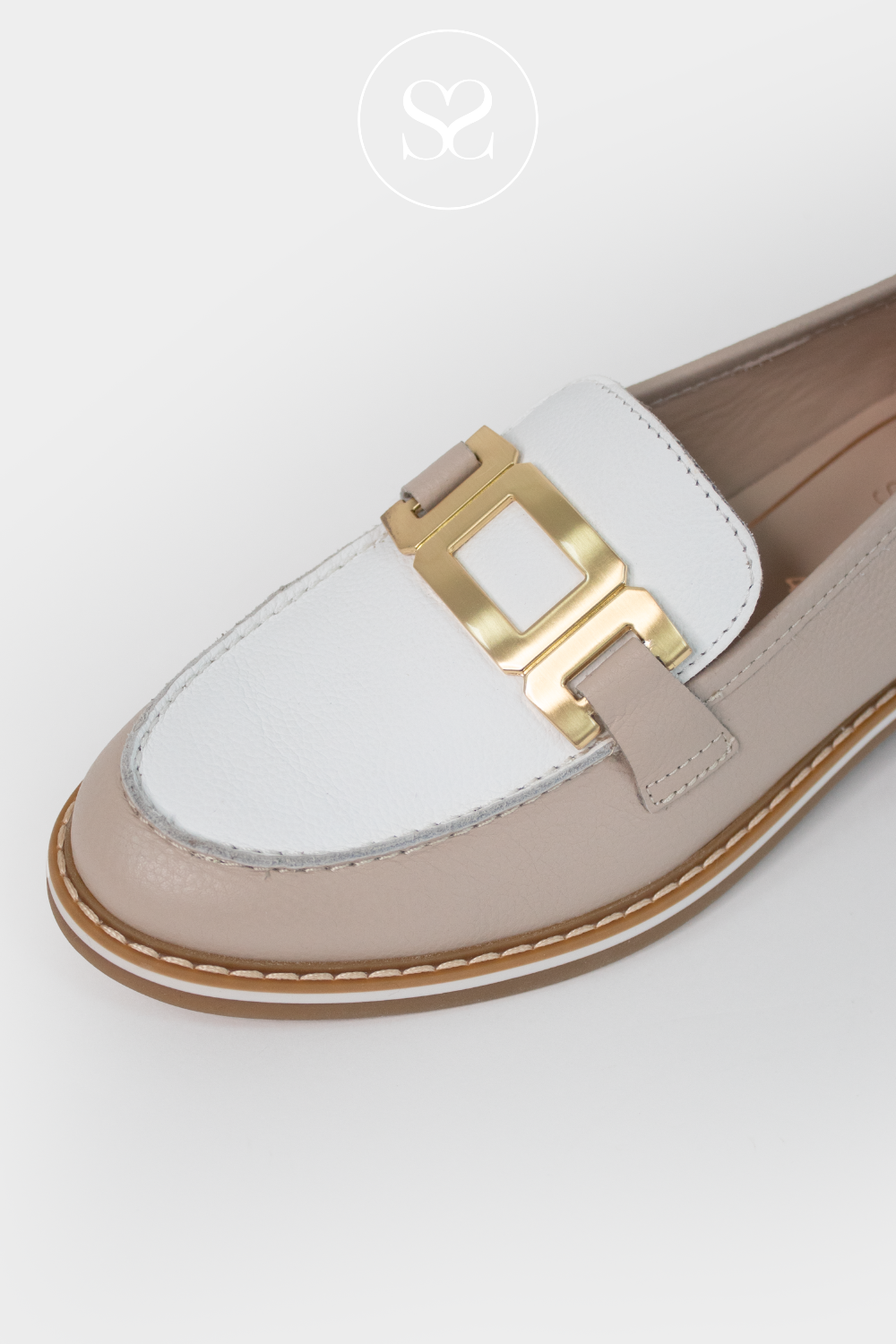 ARA 12-11252 NEUTRAL BEIGE FLAT LOAFERS WITH GOLD BUCKLE. COMFORTABLE FLAT SHOE SUITABLE FOR WORK