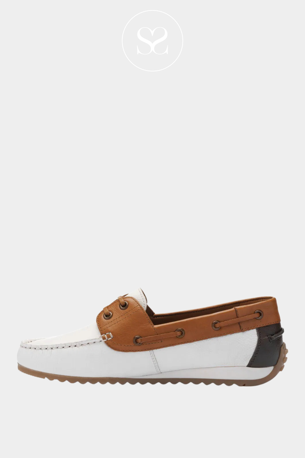 ARA white and tan leather boat shoe with lace detail and gum sole. Rubber non slip sole.