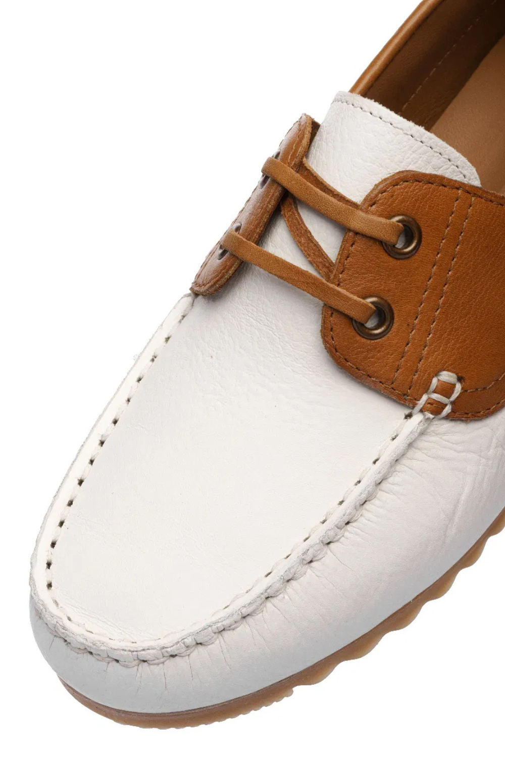 Leather loafer. Slip on loafers