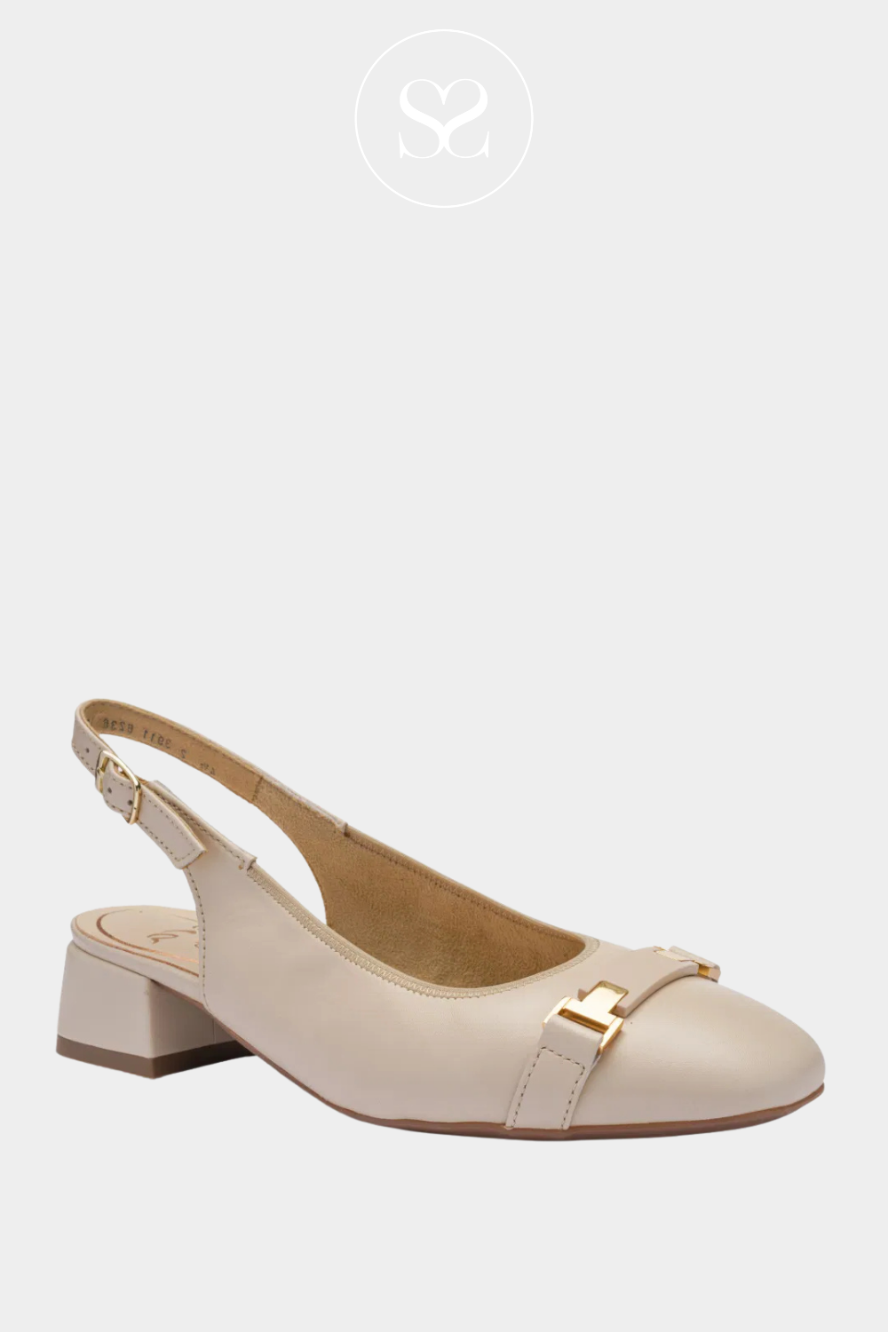 Neutral workwear shoe perfect for spring. Soft cream leather with slingback heel, adjustable ankle strap, gold hardware, low block heel