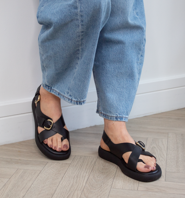 Toe Loop Sandals