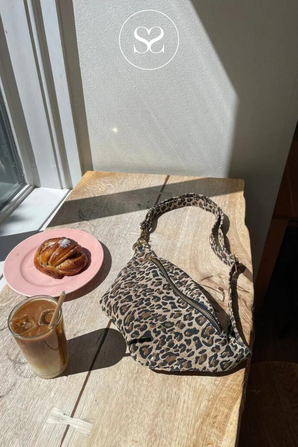 DEPECHE 12556 LEATHER LEOPARD CROSSBODY BUMBAG