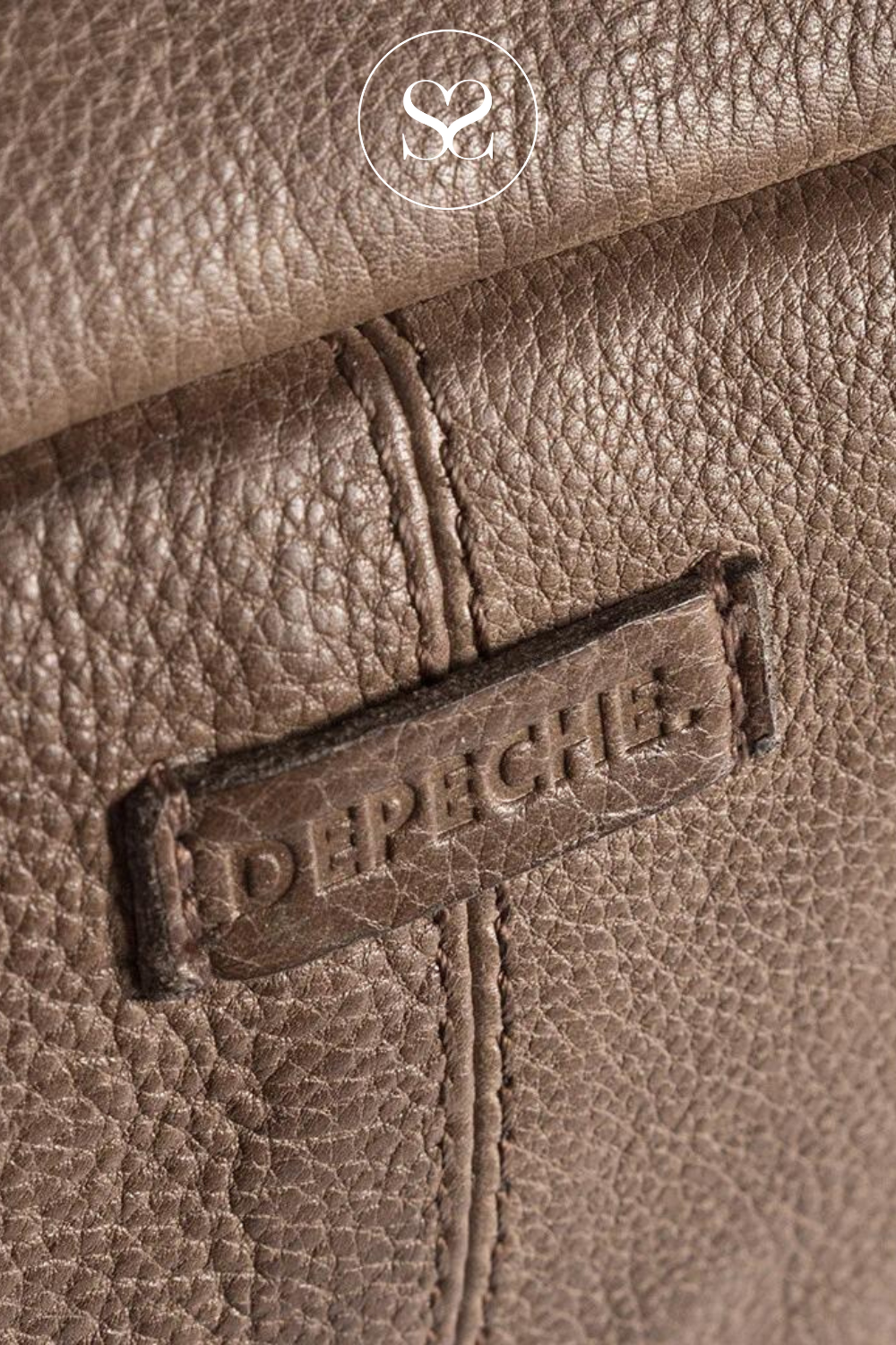 DEPECHE 141432 TAUPE BROWN LEATHER BAG WITH FRONT POCKET AND GOLD HARDWARE.