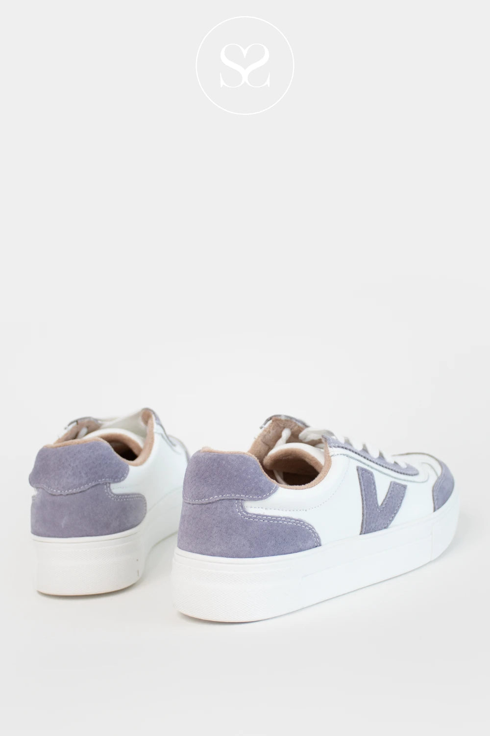 DRILLEYS LILAC (MYSTIC CRYSTAL)  EIGHTY LACE UP TRAINERS WITH PLATFORM SOLE AND A SUEDE LOGO DETAIL 