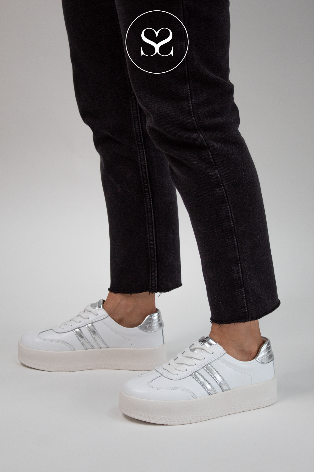 DRILLEYS SEVENTY EIGHT WHITE CHUNKY FLATFORM SNEAKERS WITH SILVER STRIPES AND HEEL CAP
