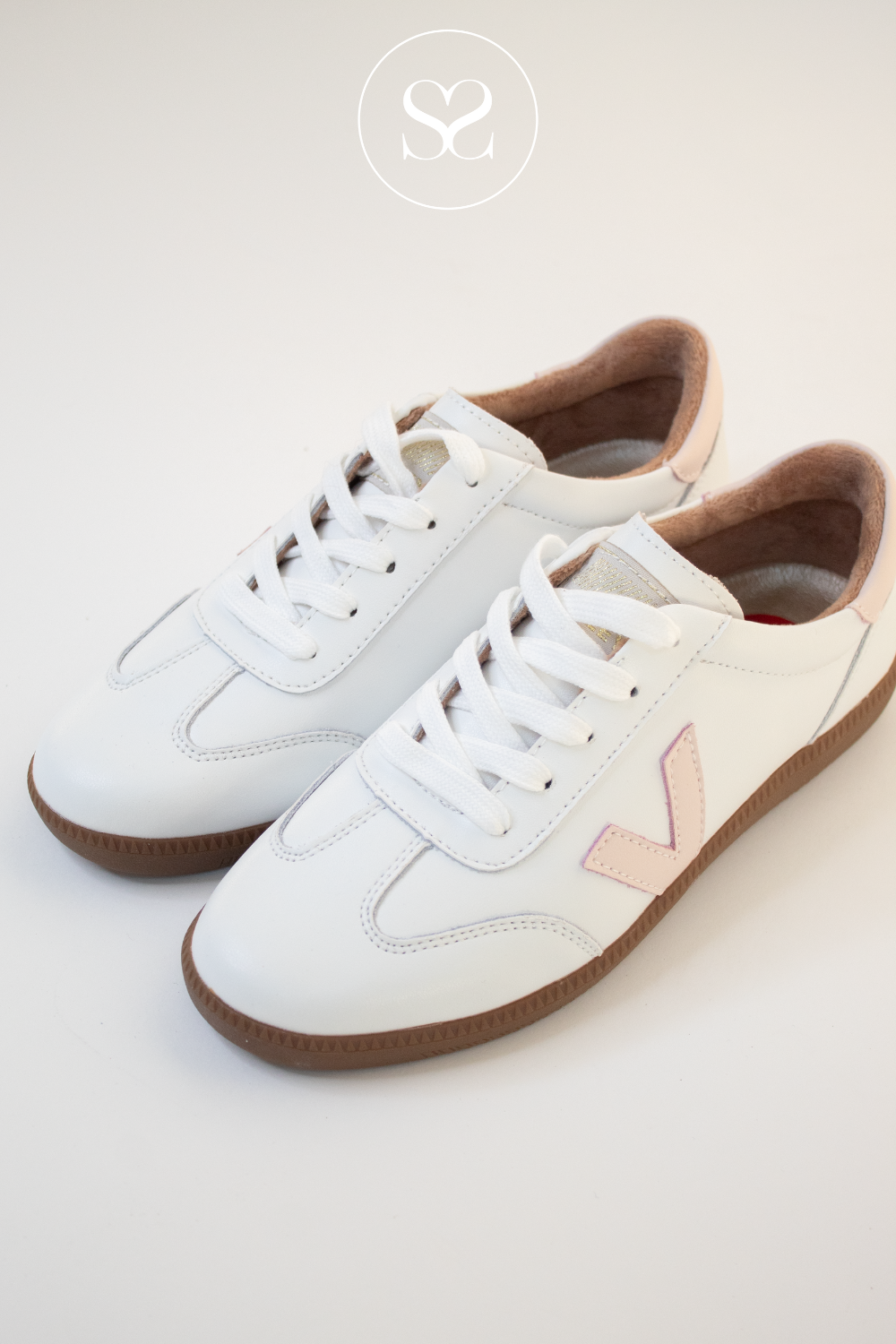 DRILLEYS SEVENTY WHITE FLAT TRAINERS WITH NUDE V AND HEEL CAP
