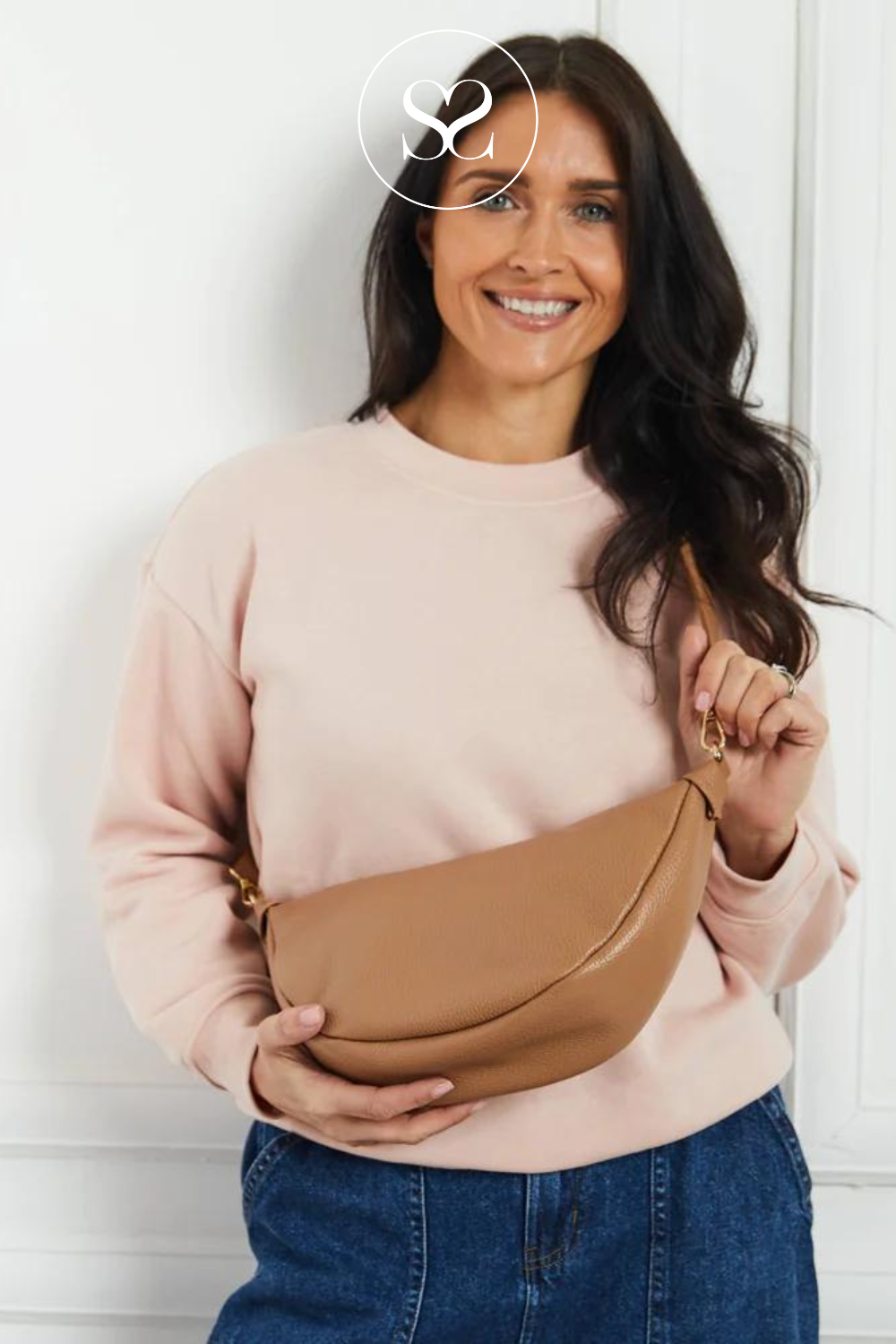 ELIE BEAUMONT HOBO CAMEL CROSSBODY BAG