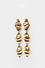 EMMY 05 GOLD RIPPLE STATEMENT DROP EARRINGS