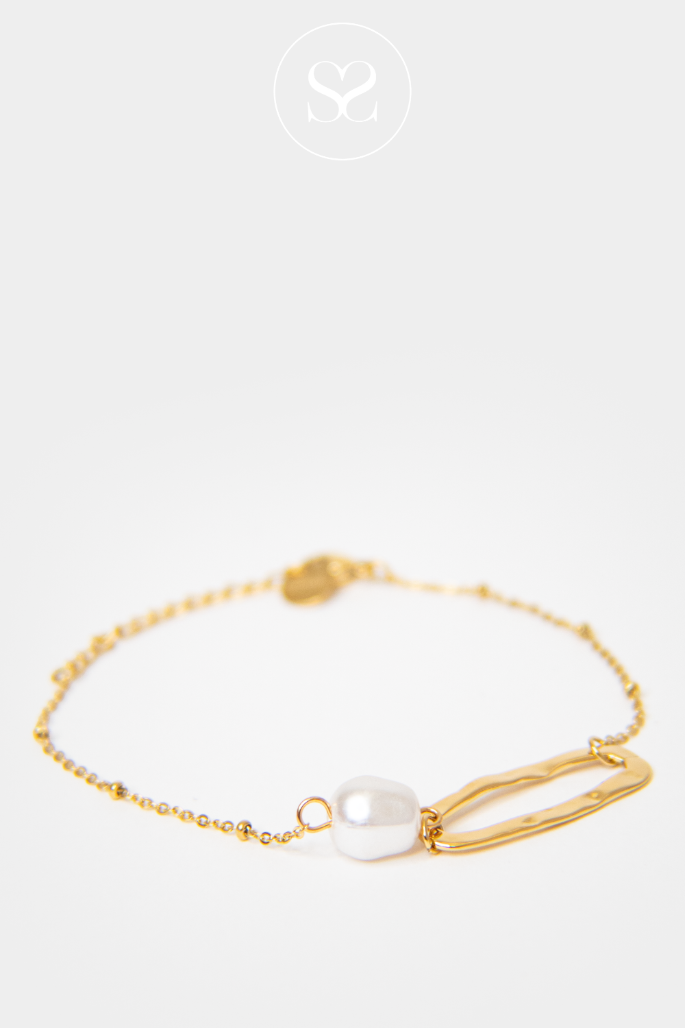 EMMY 06 GOLD PEARL DELICATE THIN BRACELET