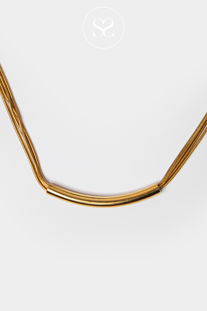 EMMY 01S GOLD THIN MULTI NECKLACE WITH THICK GOLD BAND DETAIL