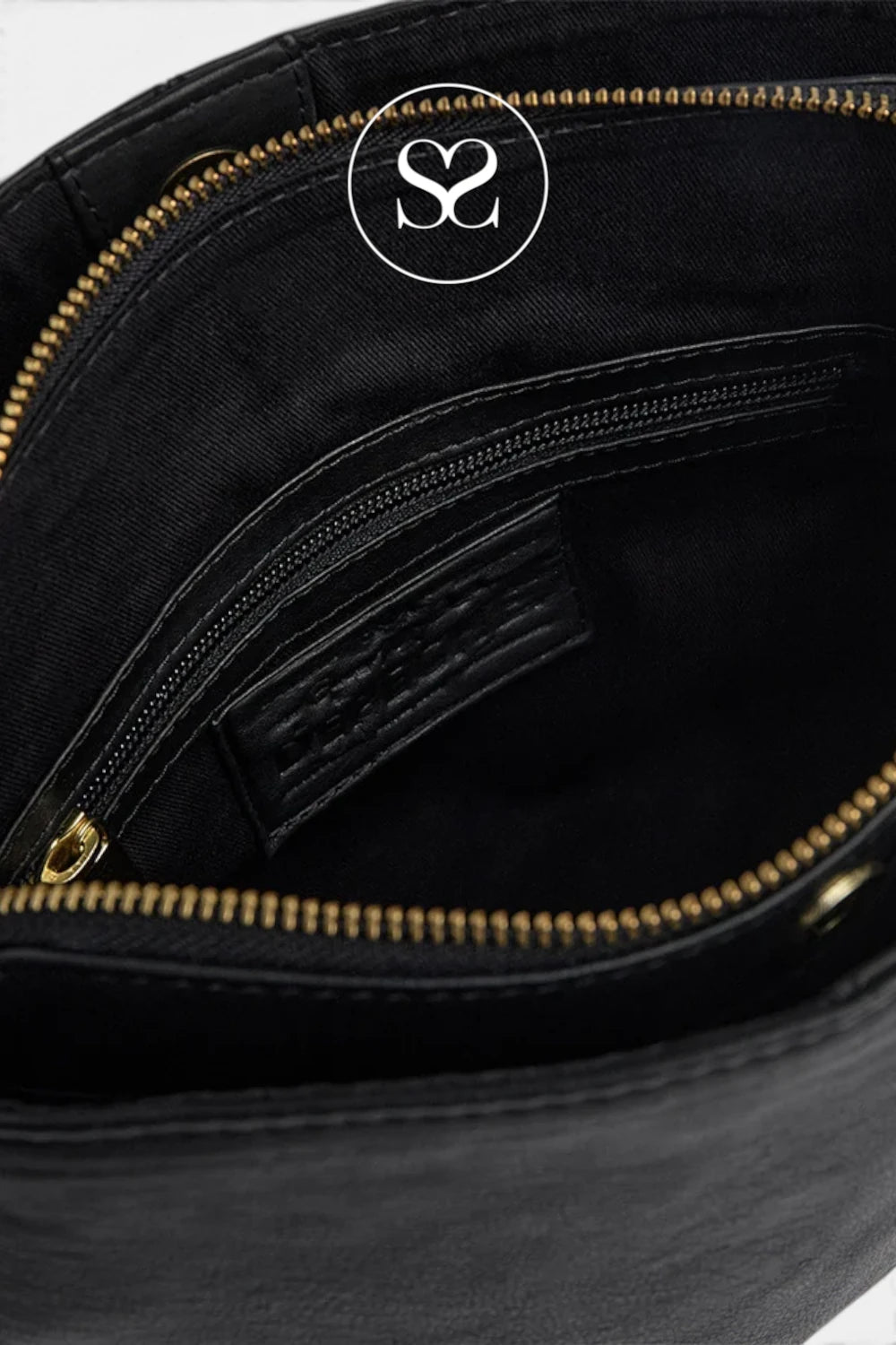 Depeche Black Leather Crossbody Bag — 17266