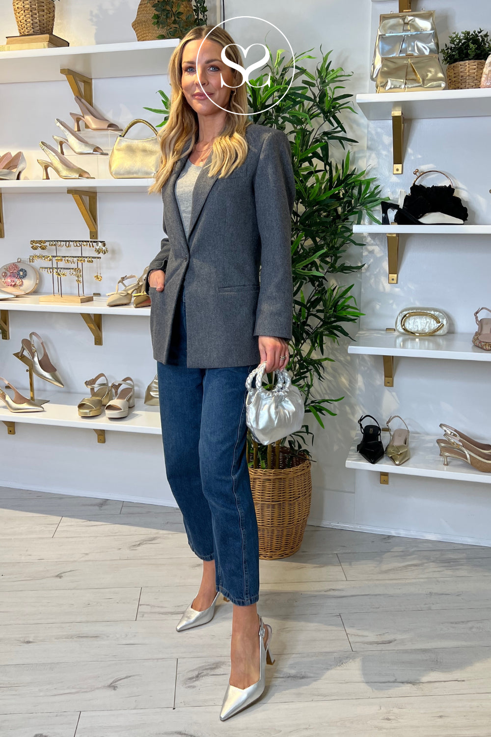 LODI SILVER LEATHER HIGH HEEL SLINGBACK COURT SHOES - MODERN