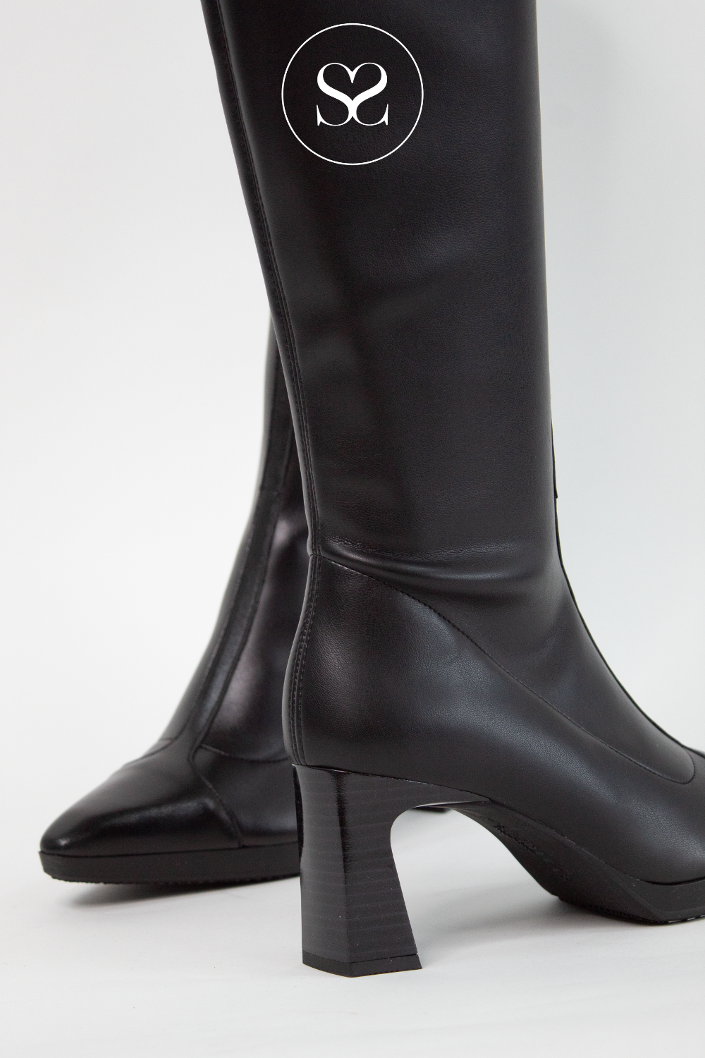 HISPANITAS HI243687 BLACK LEATHER BLOCK HEEL KNEE HIGH BOOTS