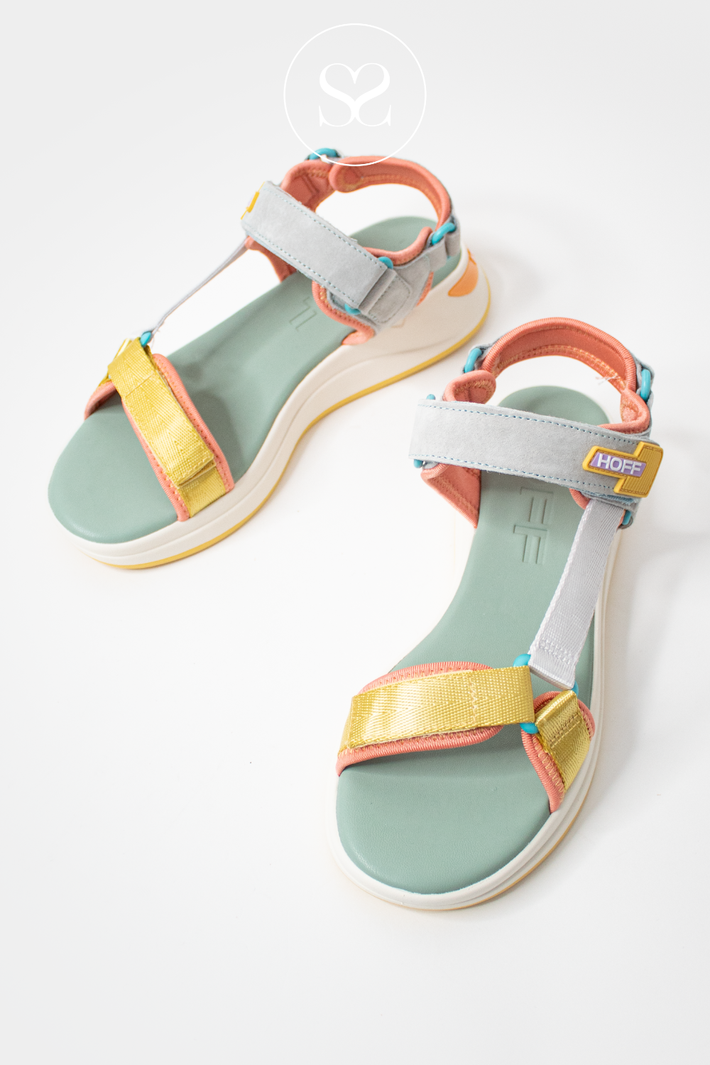 COMFORTABLE FLAT SANDALS FROM HOFF IDEAL FOR WALKING