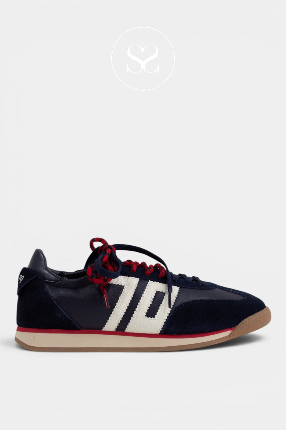 BACK70 Navy Slim Retro Trainers - Rocket