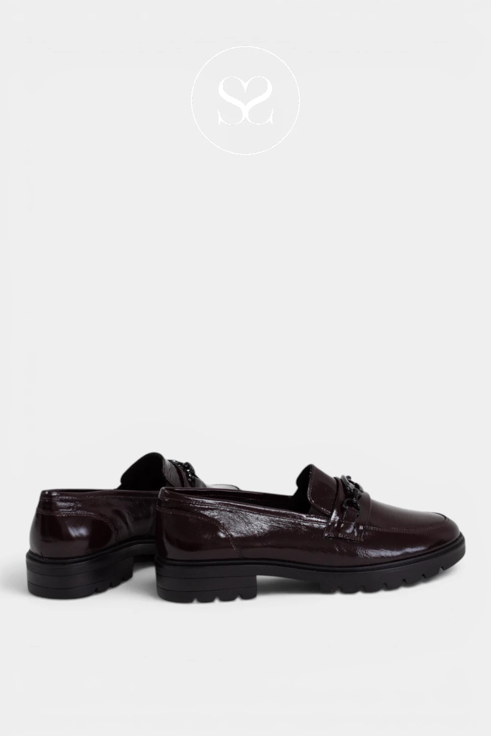 Wine patent chunky loafers with black rubber sole and black chain