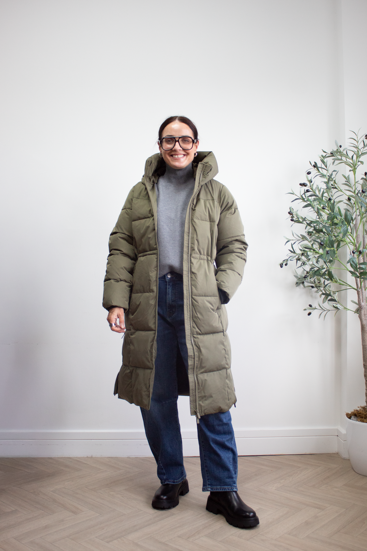 MSCH Copenhagen Khaki Long Puffer Jacket - Pavinaria