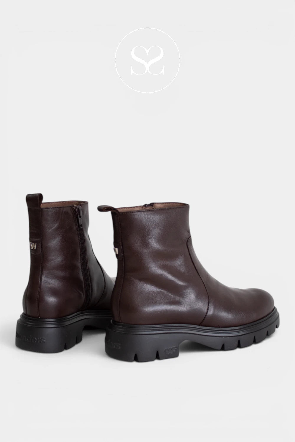 Brown leather women's boots for everyday - comfortable and Casual - from Wonders