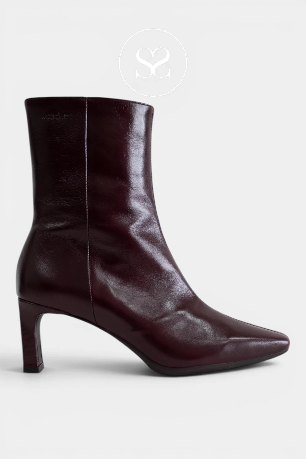 Wonders Burgundy Pointed Heeled Ankle Boots - M-6301 for women - Ireland