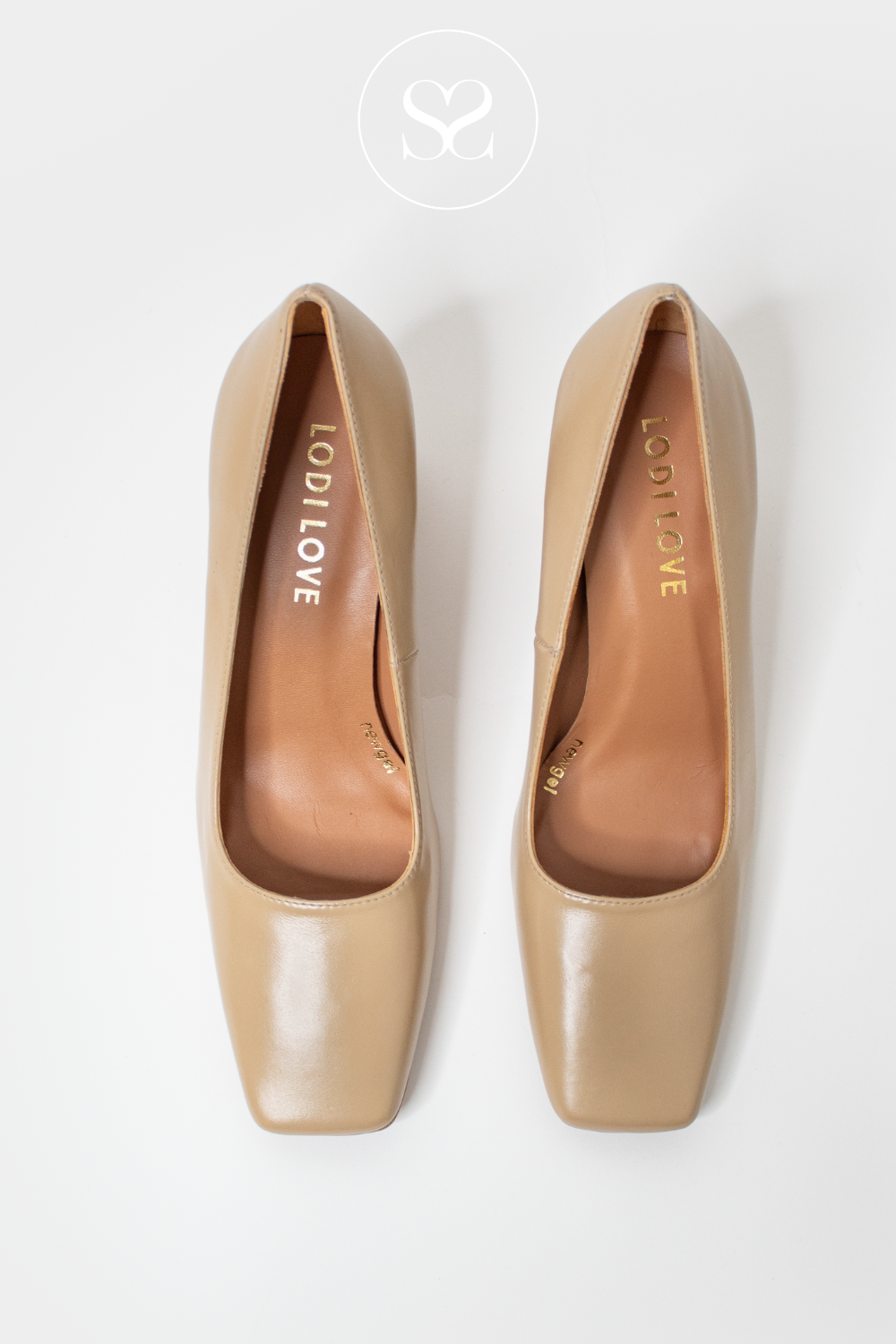 ELEGANT LODI HEELS IN CAMEL LEATHER WITH SQUARE TOE