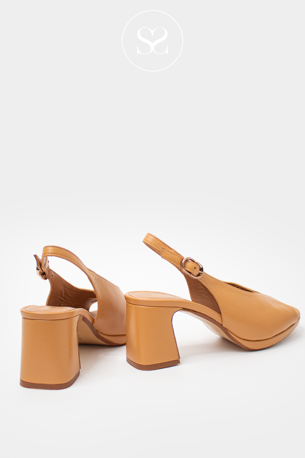 lodi jib4204 slingback heels in camel leather