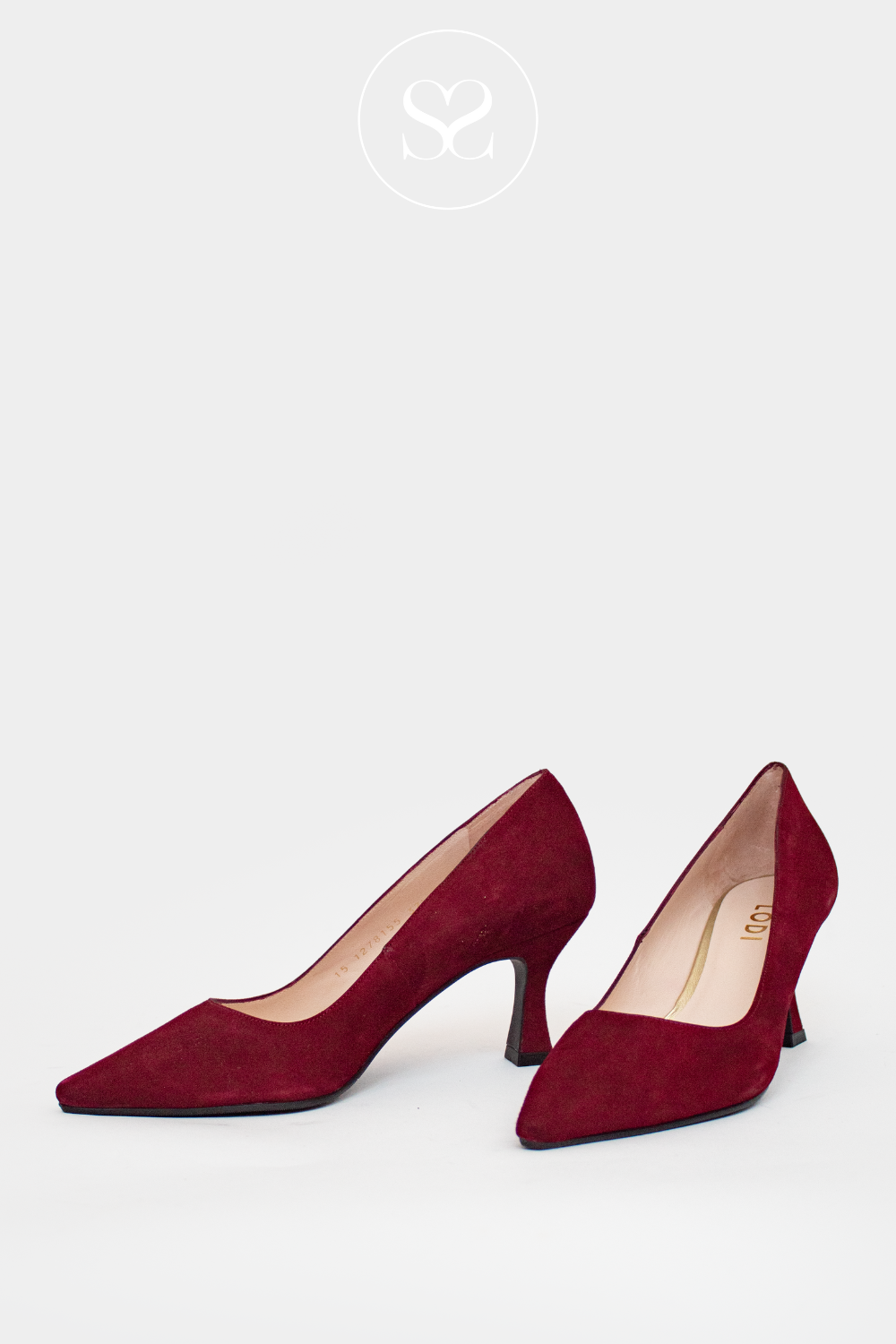 Wine red court shoes hotsell