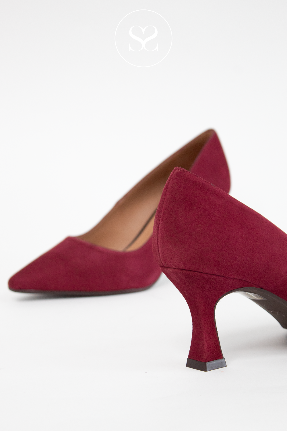 Wine red court shoes new arrivals