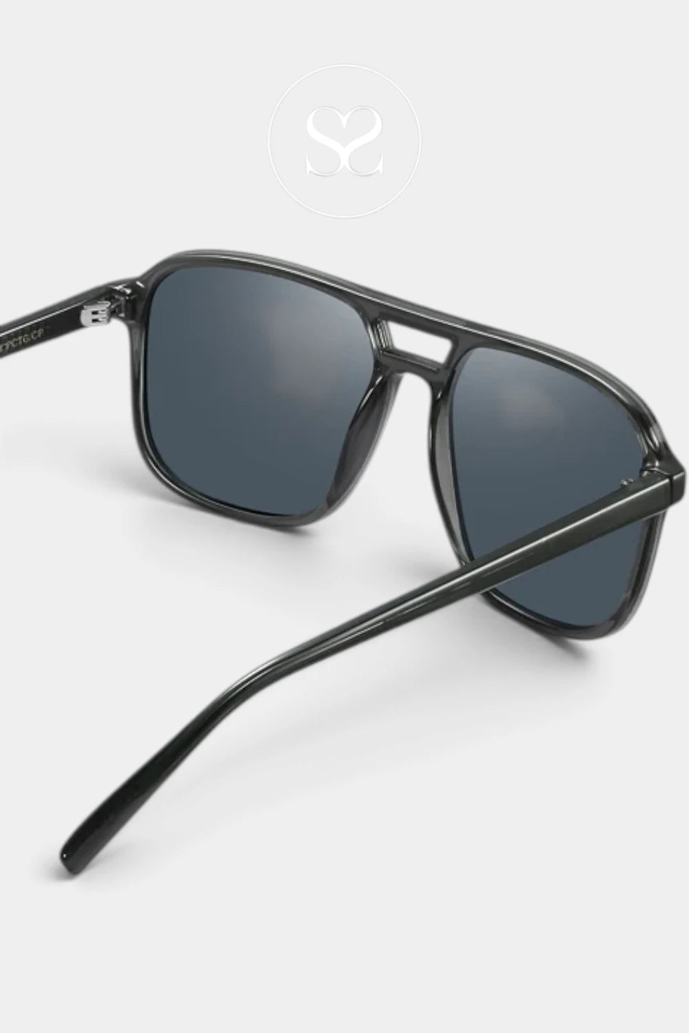 Eco Shades Grey Aviator Sunglasses – Lai