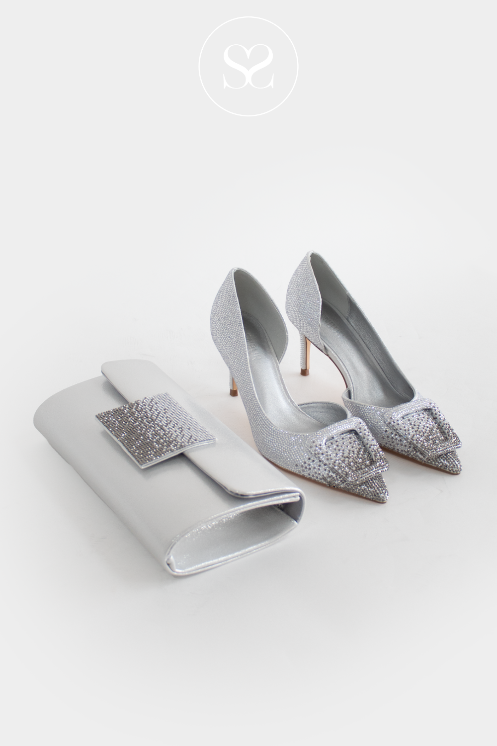 MENBUR 25902 SILVER SPARKLE  HEELS