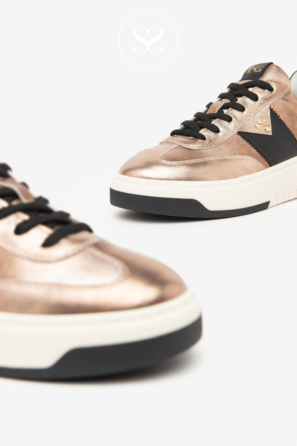 Gold and black trainers from Nero Giardini