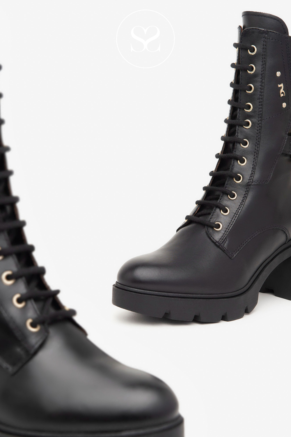 black and gold military boots for women from nero Giardini