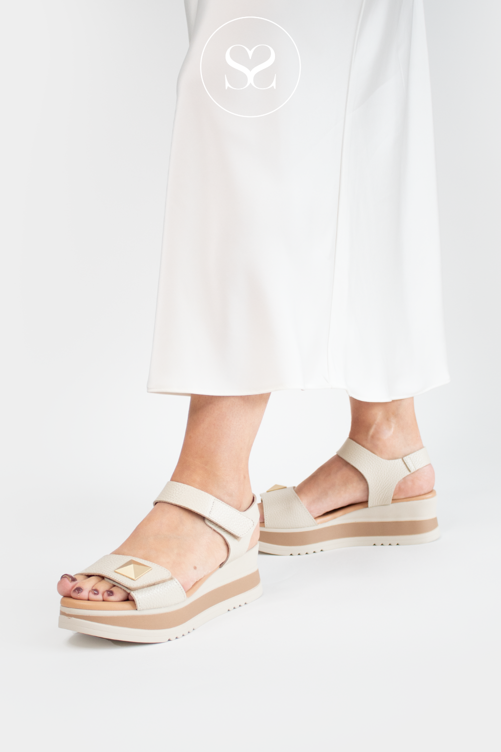 OH MY SANDALS 5763 CREAM LEATHER WALKING SANDALS WITH VELCRO ANKLE STRAP 