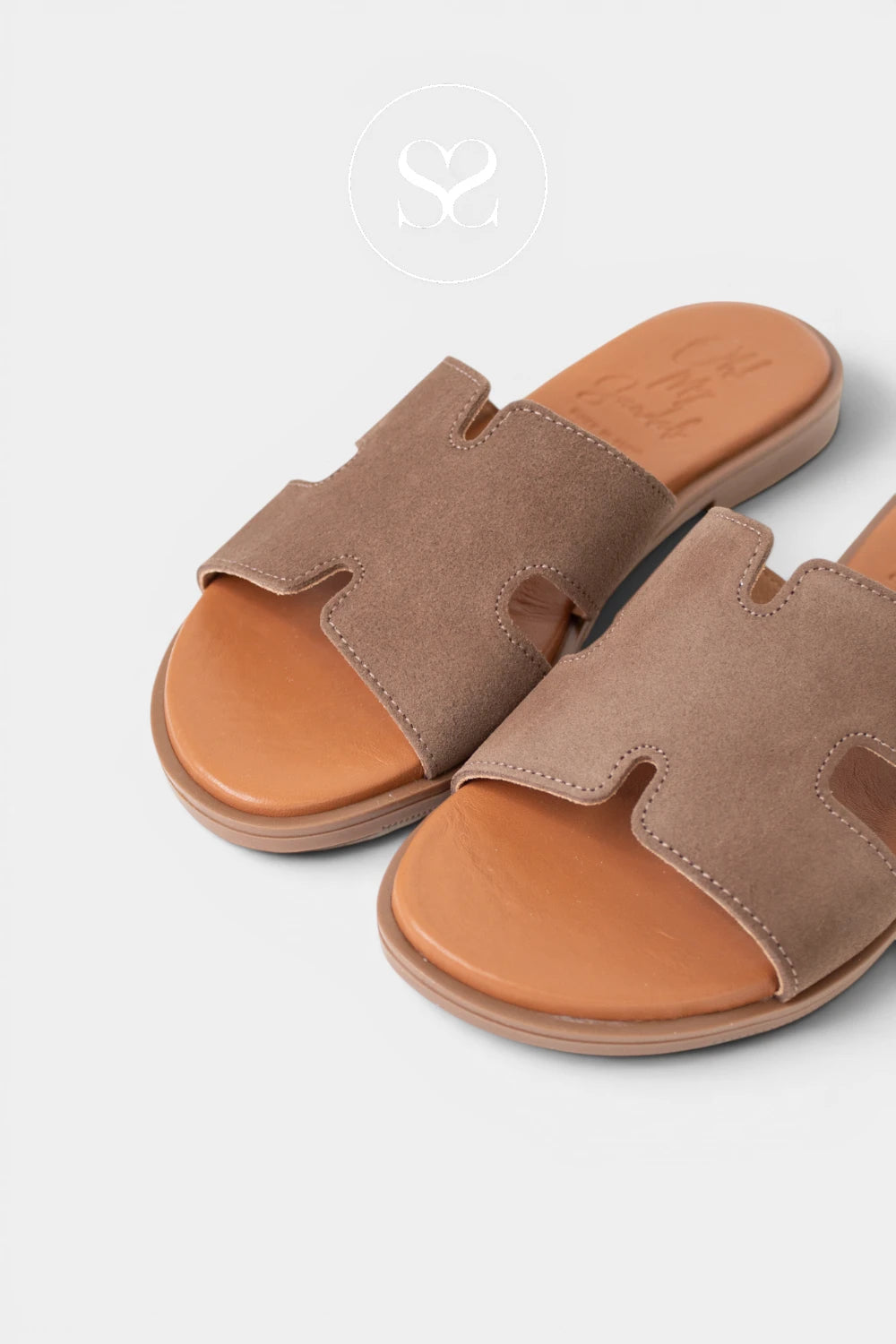 Oh My Sandals brown sliders  flat