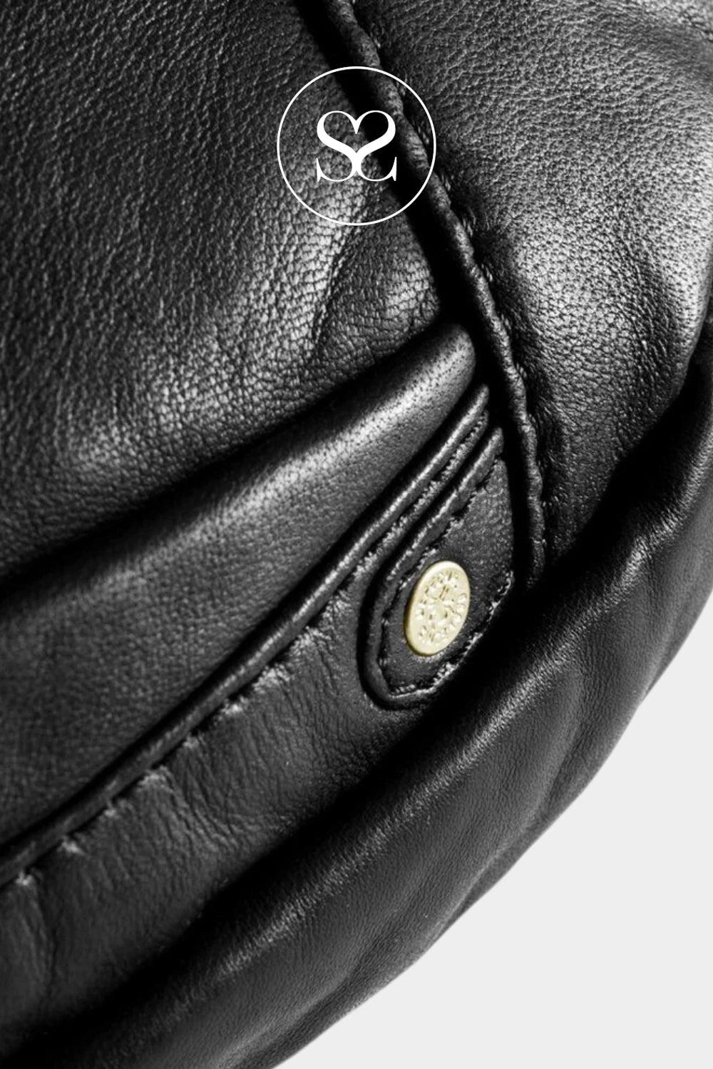 Depeche Black Leather with Gold Hardware Bumbag - 13860