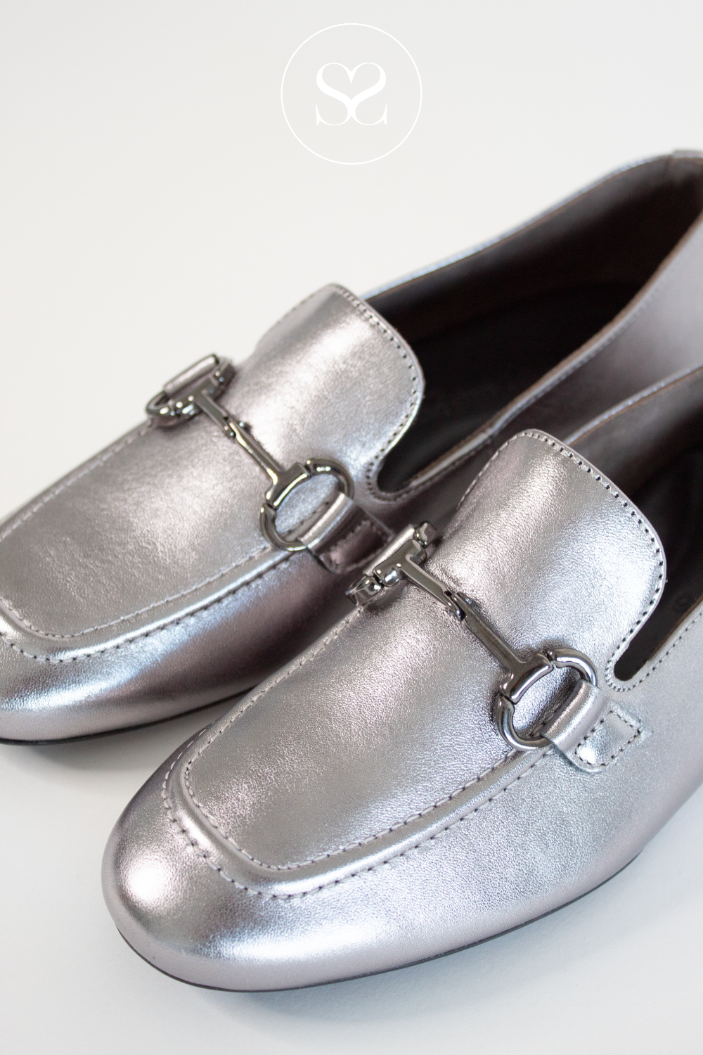 PAUL GREEN 2596 PEWTER LEATHER LOAFERS