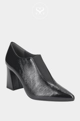 PAUL GREEN 3809 BLACK PATENT PULL ON SHOE WITH BLOCK HEEL AND POINTED TOE