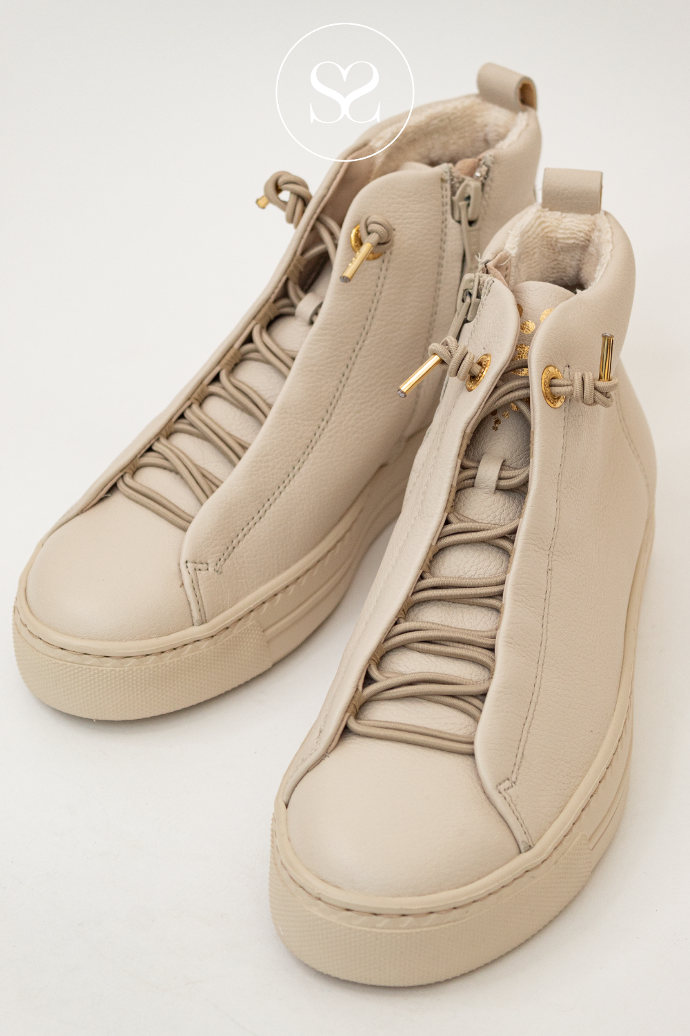 PAUL GREEN 5283 CREAM PULL ON HIGH TOP TRAINERS WITH ELASTICATED LACES AND GOLD DETAIL