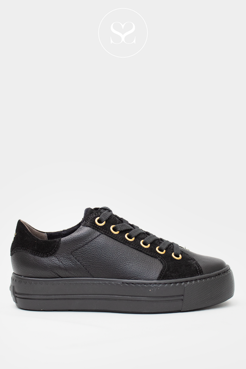 PAUL GREEN 5286 BLACK FLATFORM TRAINER WITH  BLACK LACES AND GOLD EYELETS