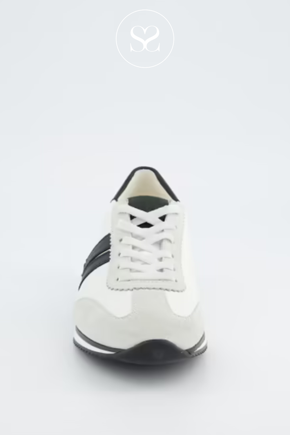 PAUL GREEN 5453 WHITE LEATHER LOW PROFILE TRAINERS WITH BLACK TRIM AND GREY SUEDE TOE CAP. WHITE LACES GIVES A SECURE FIT. COMFORTABLE WALKING SHOE.
