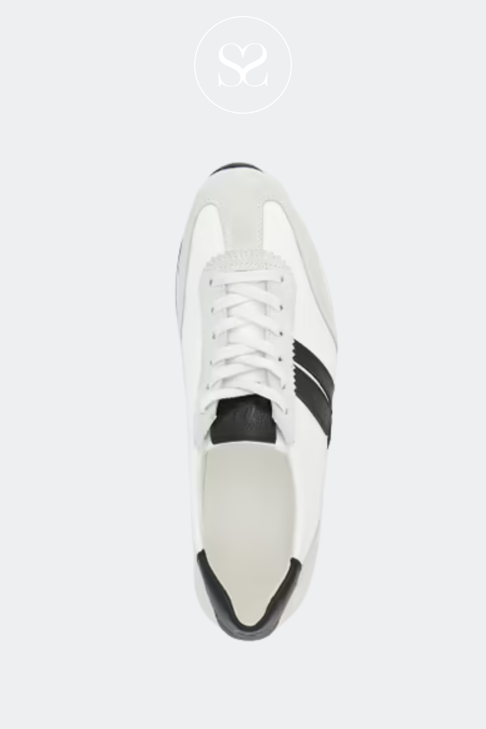 PAUL GREEN 5453 WHITE LEATHER LOW PROFILE TRAINERS WITH BLACK TRIM AND GREY SUEDE TOE CAP. WHITE LACES GIVES A SECURE FIT. COMFORTABLE WALKING SHOE.