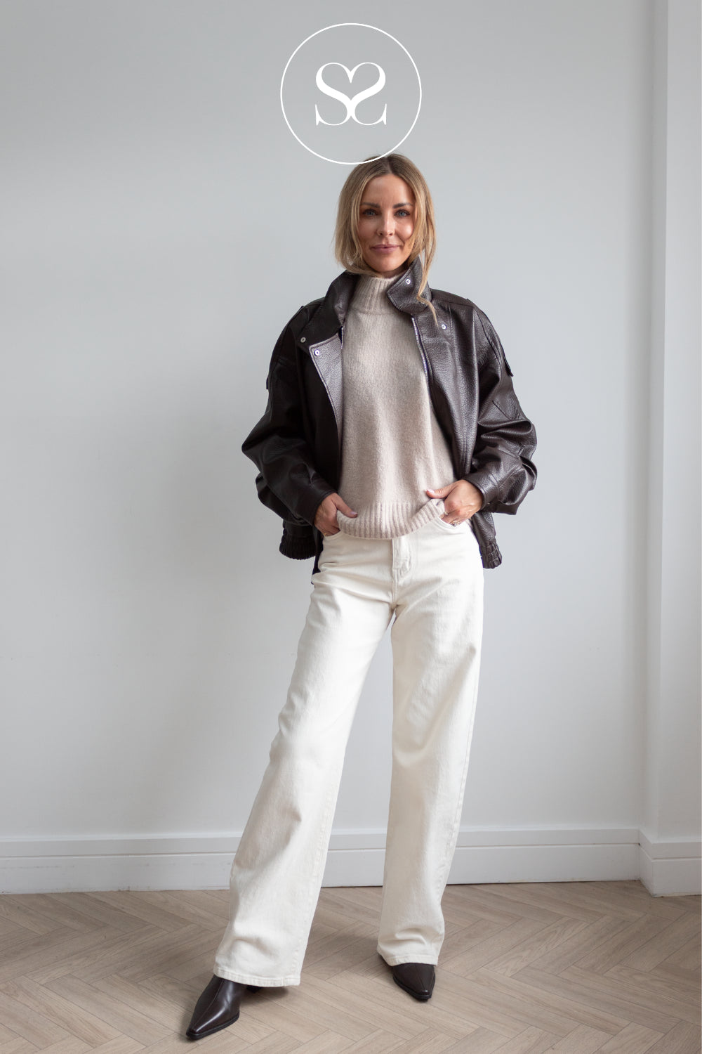 Cream Full Length Barrel Jeans — Lowen