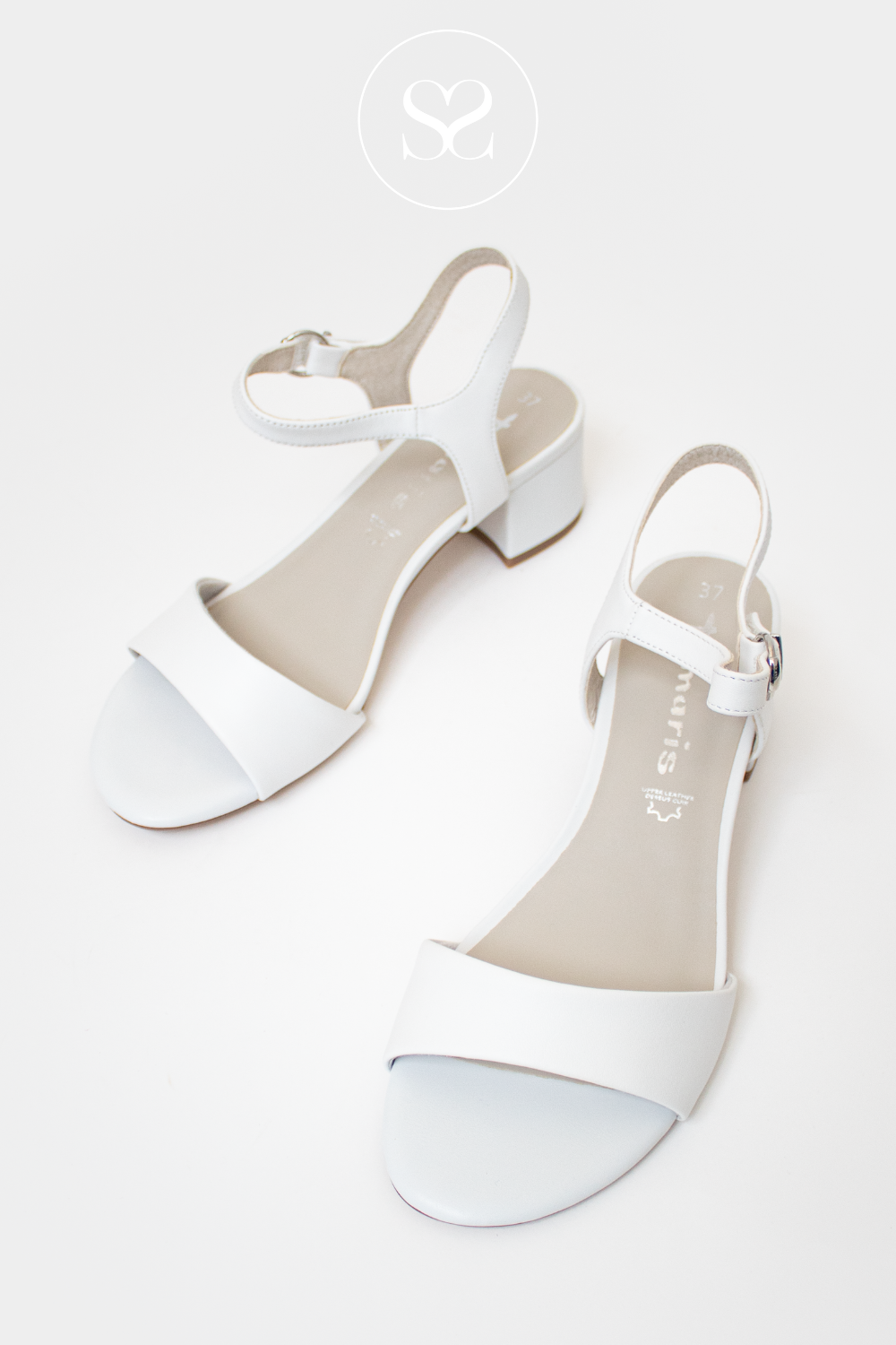 TAMARIS 1-28250-42 WHITE LEATHER LOW HEEL SANDAL WITH STRAP BUCKLE FRONT