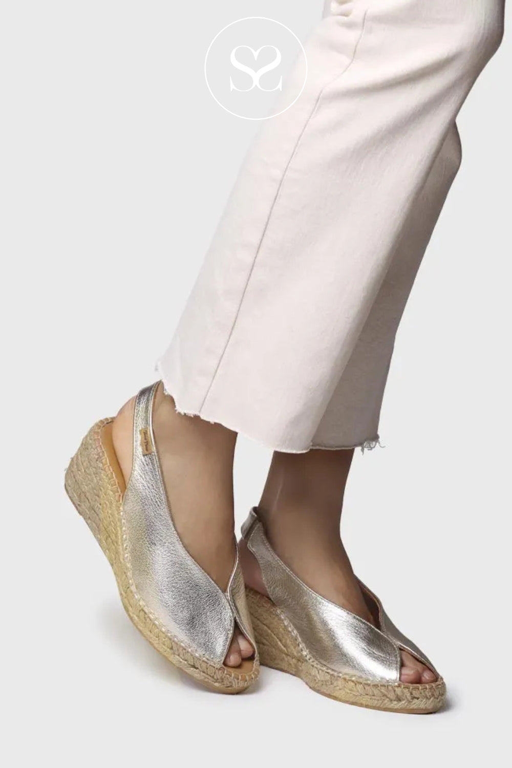 comfortable gold peep toe espadrille wedges from Toni Pons