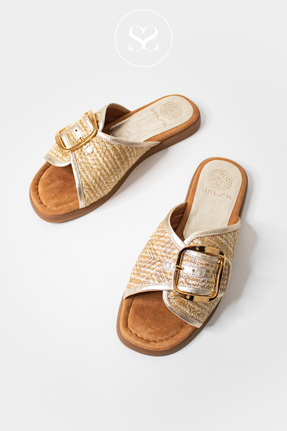 UNISA CRAY GOLD WOVEN FABRIC SLIDERS WITH GOLD STATEMENT BUCKLE DETAILUNISA CRAY GOLD WOVEN FABRIC SLIDERS WITH GOLD STATEMENT BUCKLE DETAIL