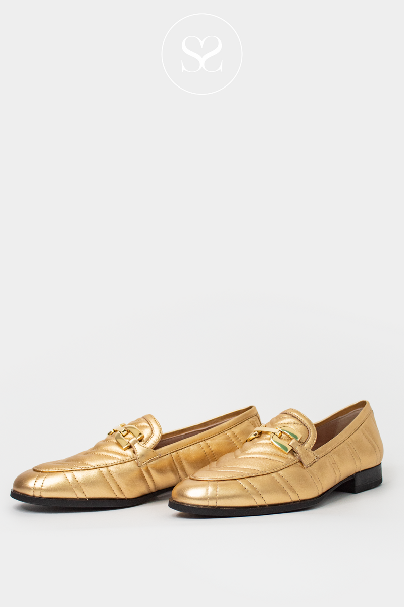 UNISA DEXTER GOLD QUILTED FLAT LOAFER WITH BLACK SOLE AND GOLD CHAIN