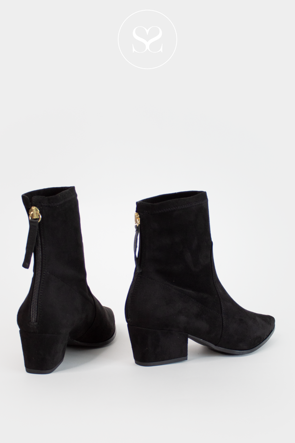 UNISA JAKE BLACK SUEDE WESTERN STYLE BLOCK HEEL BOOTS