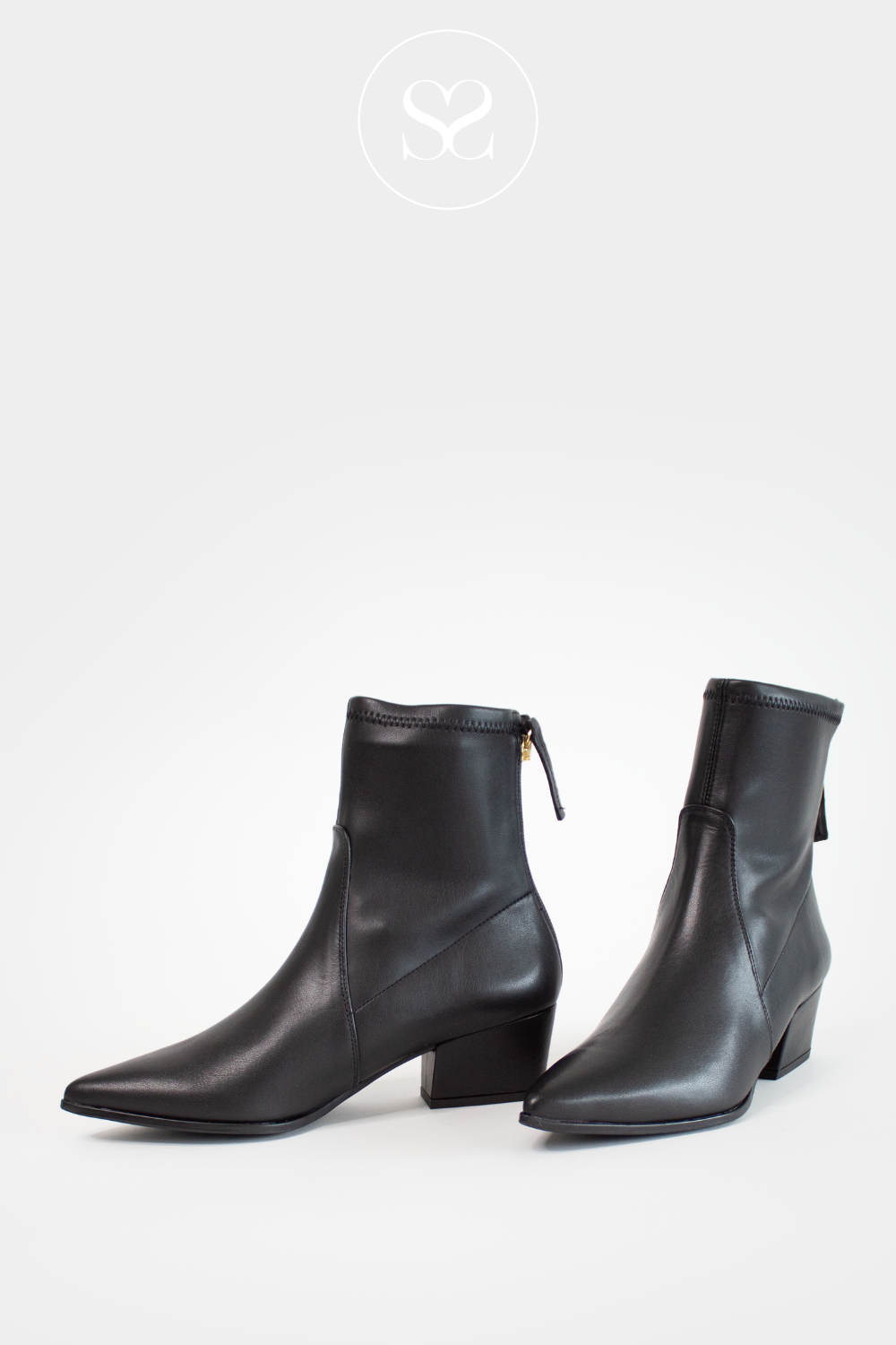 UNISA JAKE BLACK LEATHER WESTERN STYLE BLOCK HEEL BOOTS